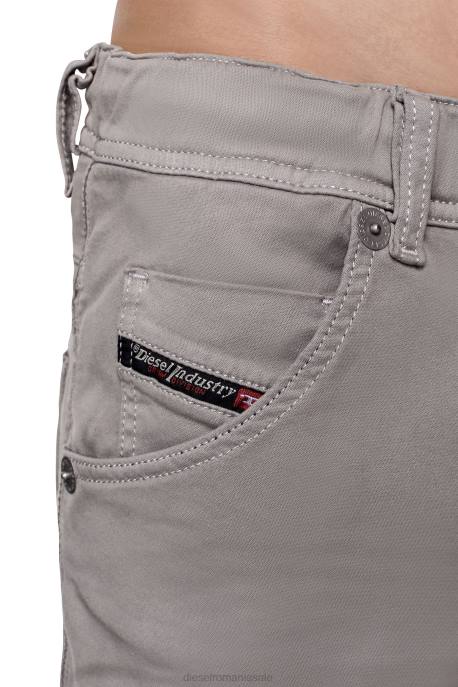 îmbrăcăminte bărbați Diesel d-krooshort joggjeans 2H8J369 gri